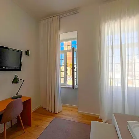 Hotel Farol 3*