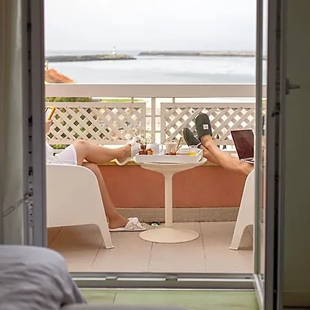 Farol Hotel 3*